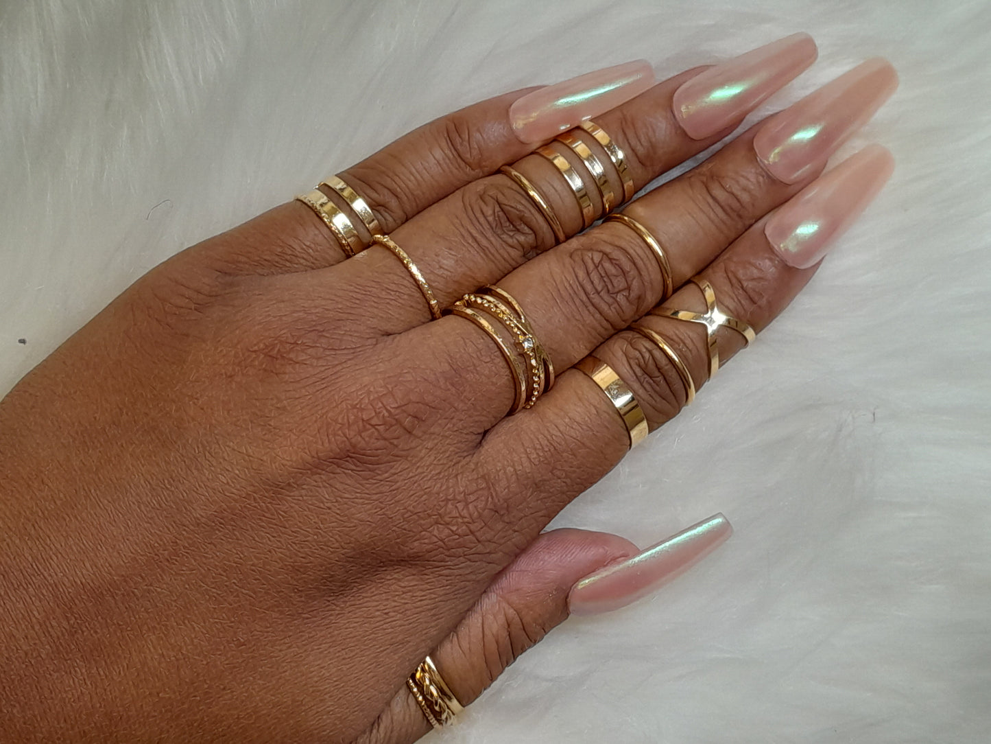 Long Press on Nude Mirror/Pearl Effect Coffin False Nail