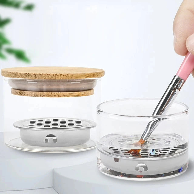 Dappin dish with glitter separator and brush cleaner